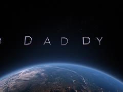 Wunderschöne Blondine gibt alles